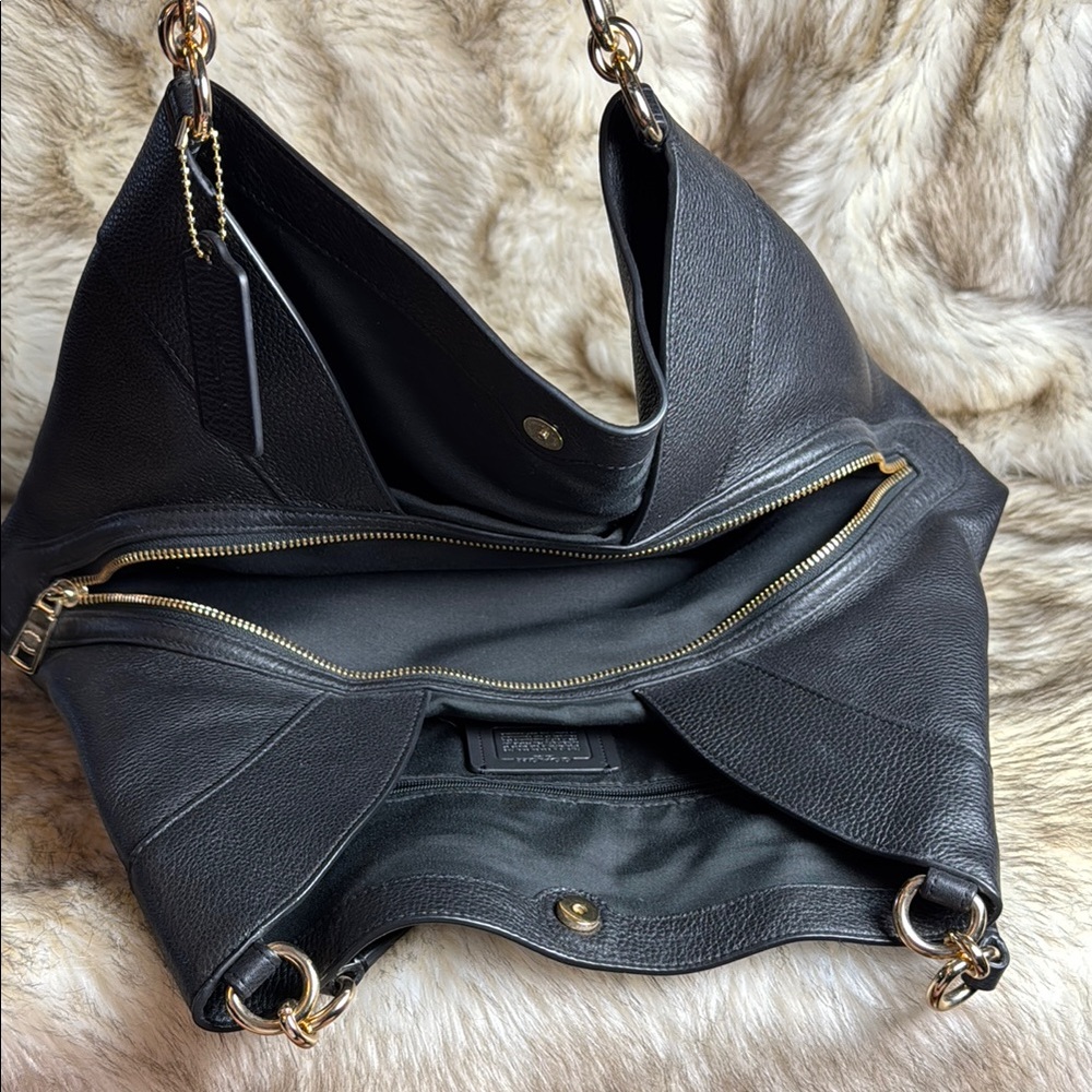 Coach Black Pebbled Leather Shoulder Hobo with Gold Logo - Picture 6 of 9